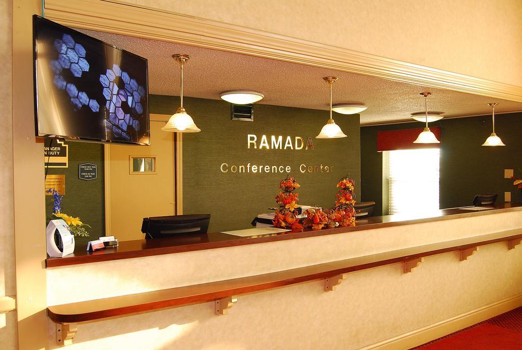 摩根敦 Ramada Conference Center酒店 外观 照片